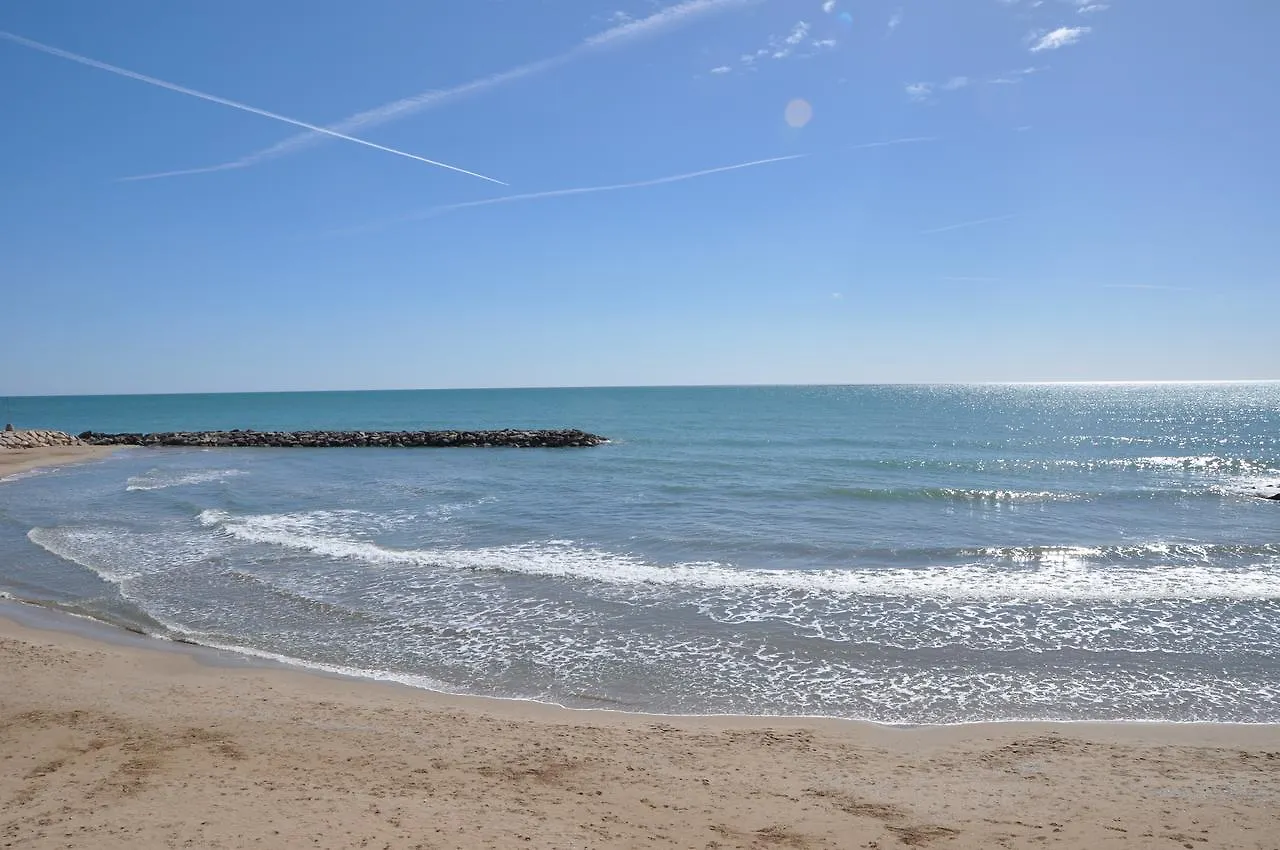 Pescadors Roda De Bara 0*, Roda de Bará Spagna